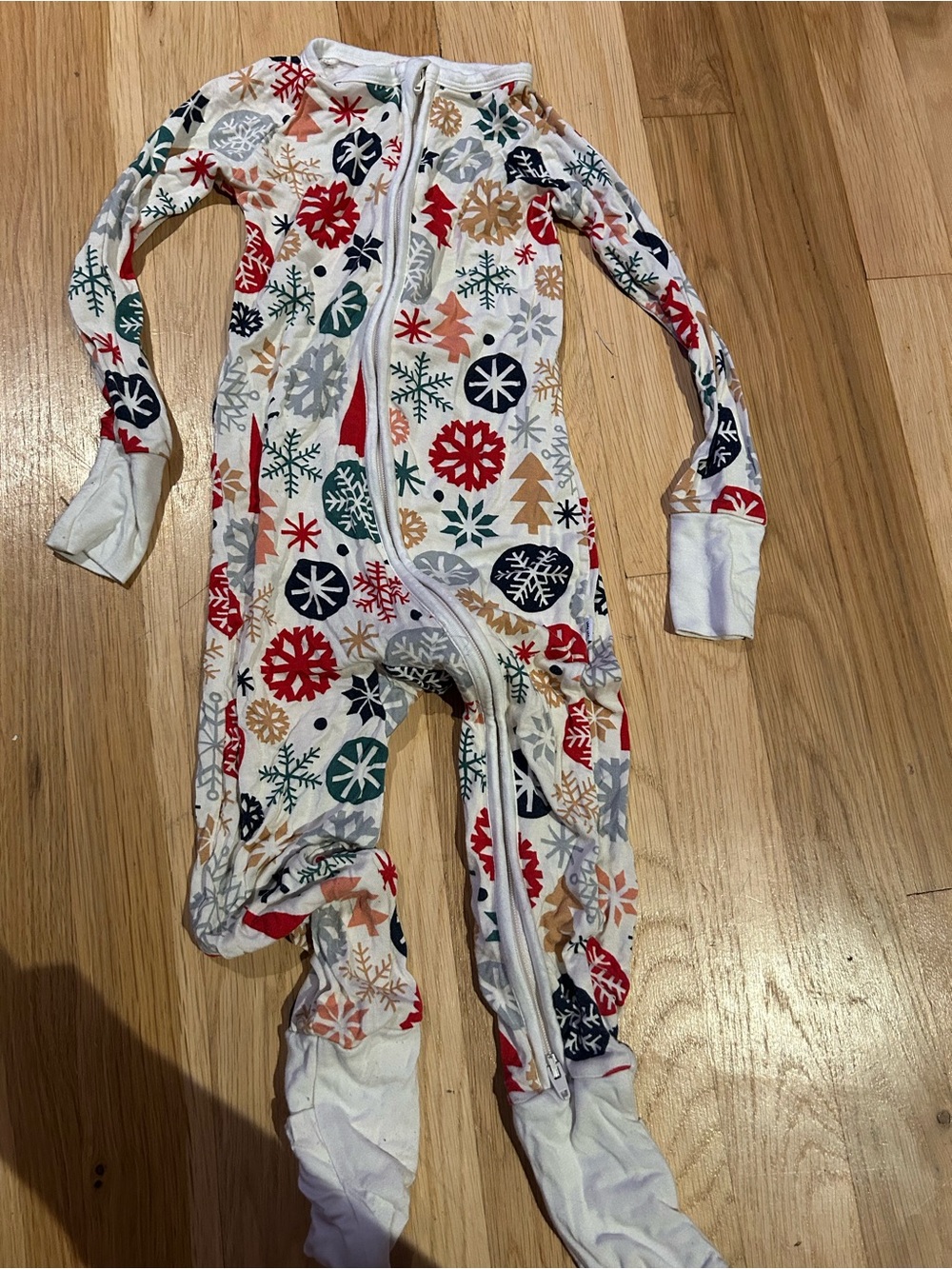 Little sleepies 18-24 months Holiday Snowflake One-Piece Pajamas